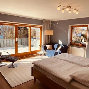https://meingastehaus-im-frankischen-seenland.com-bavaria.com
