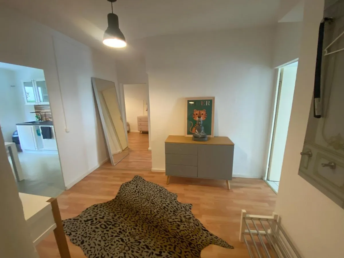 Osthafen II Apartment Berlin